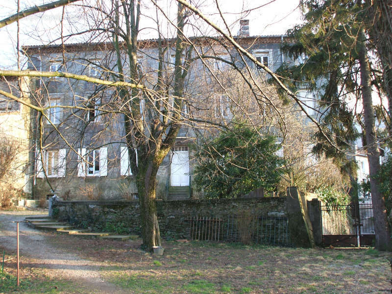 Appartement à SAINT-AMANS-SOULT