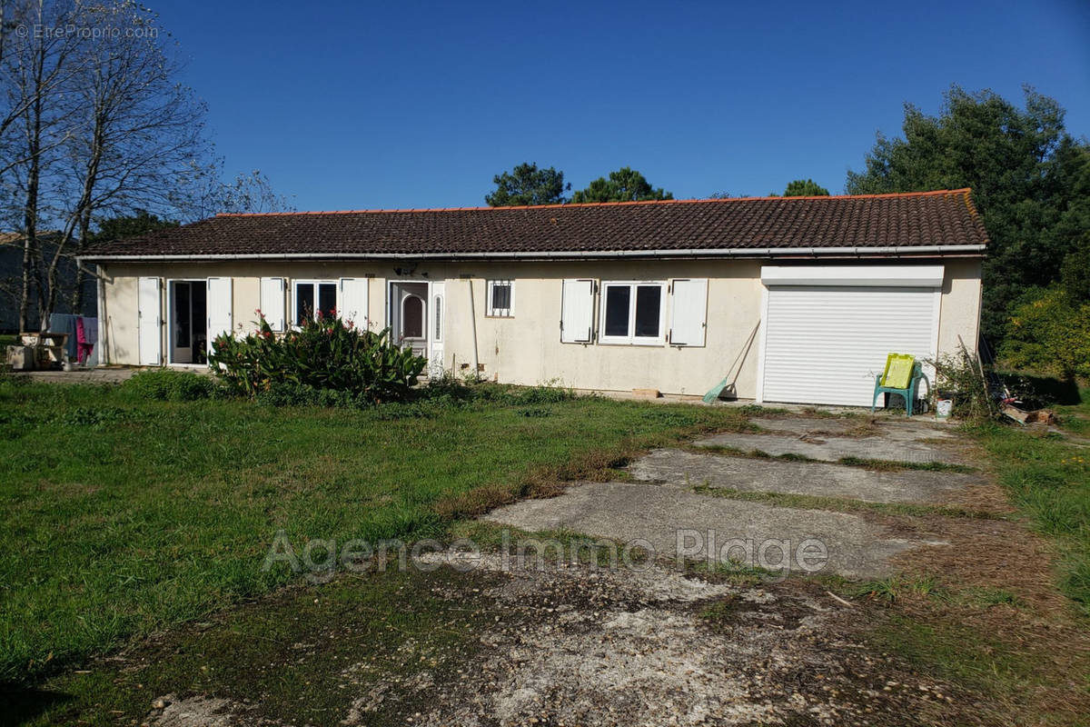 Maison à TALAIS