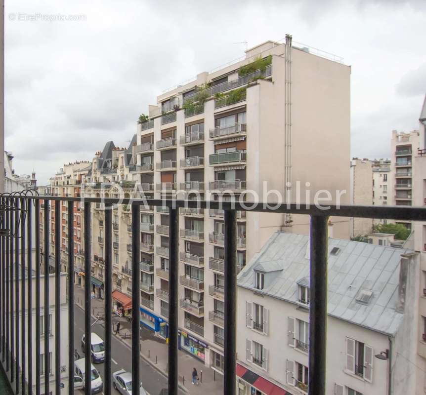 Appartement à PARIS-12E