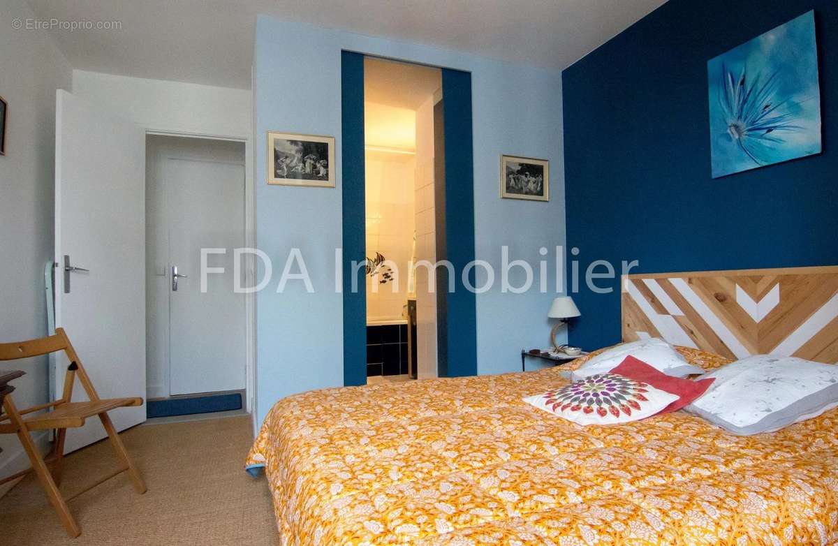 Appartement à PARIS-12E