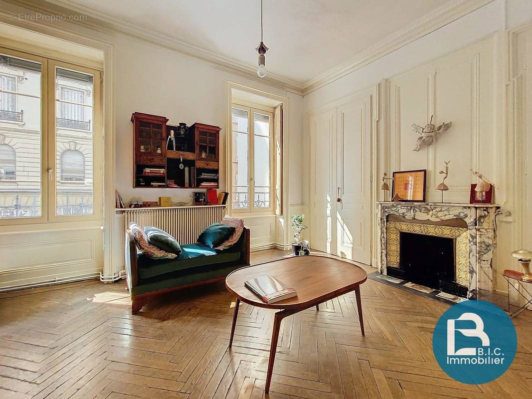 Appartement à LYON-7E