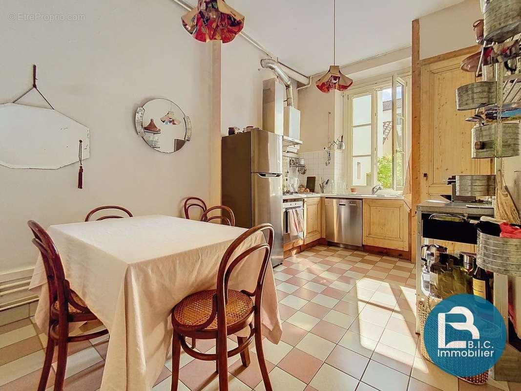 Appartement à LYON-7E