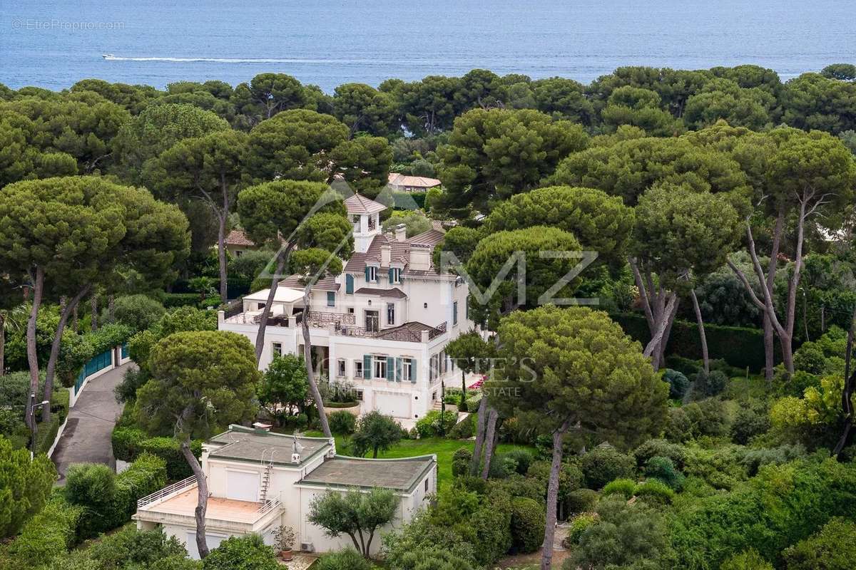 Maison à ANTIBES