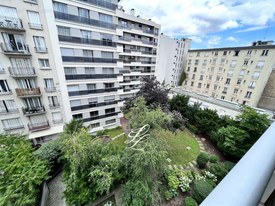 Appartement à PARIS-5E