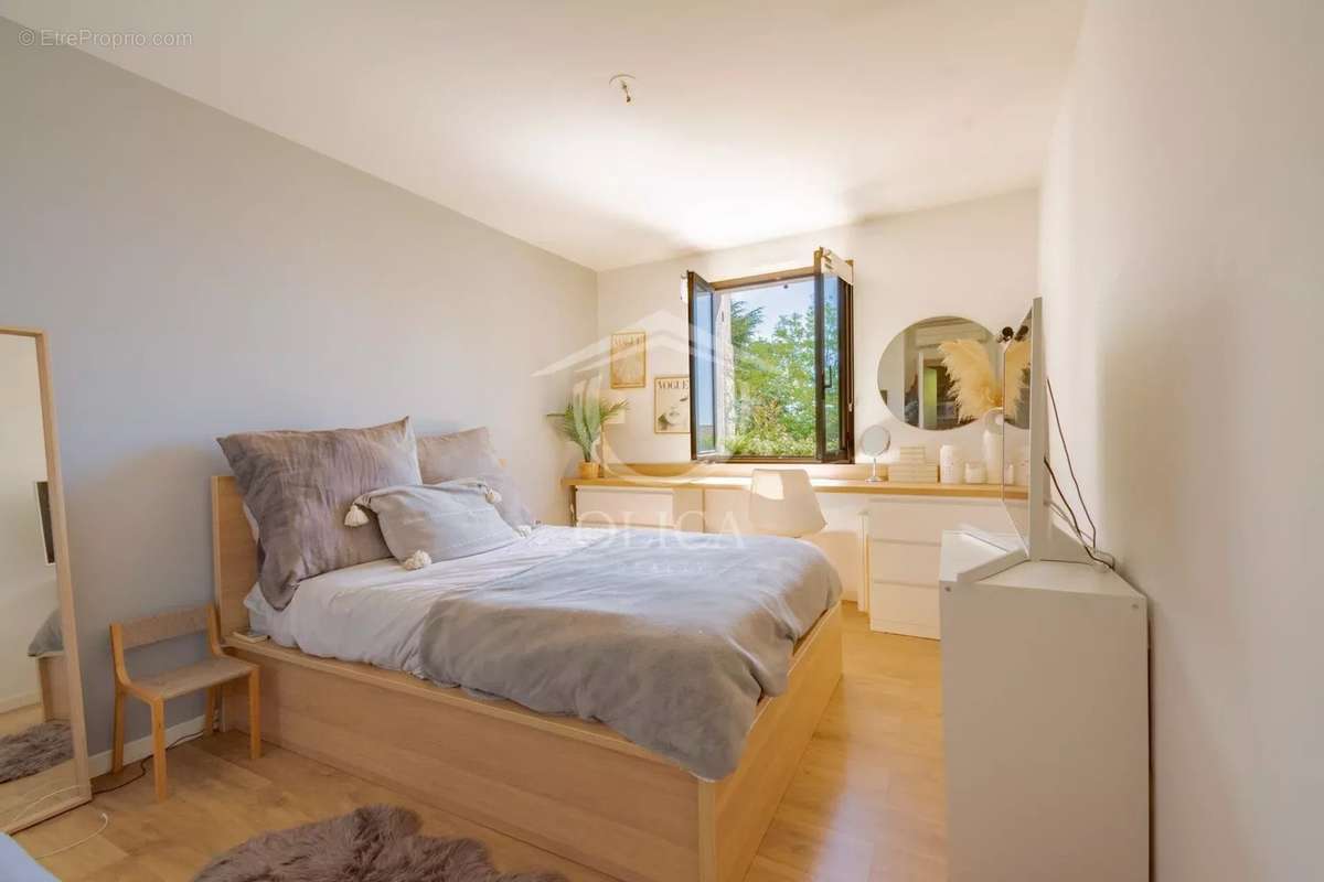 Appartement à VILLENEUVE-LOUBET