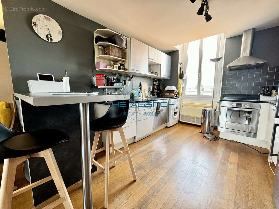 Appartement à MARSEILLE-9E