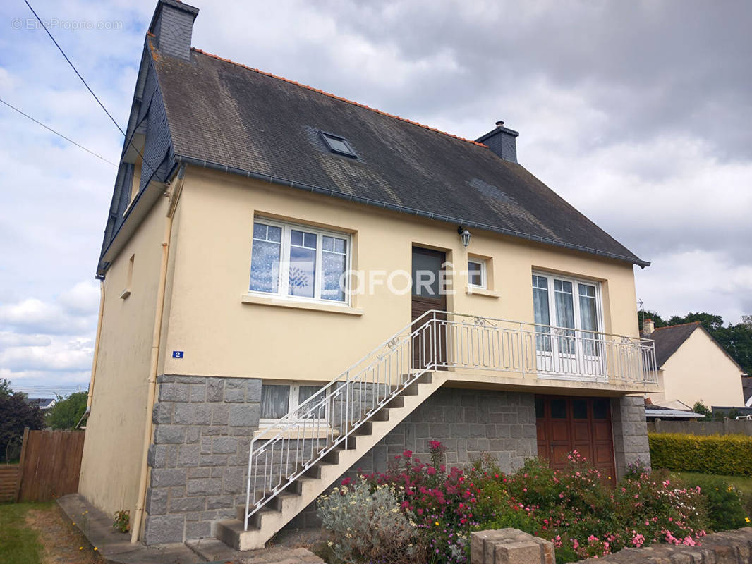 Maison à GUINGAMP