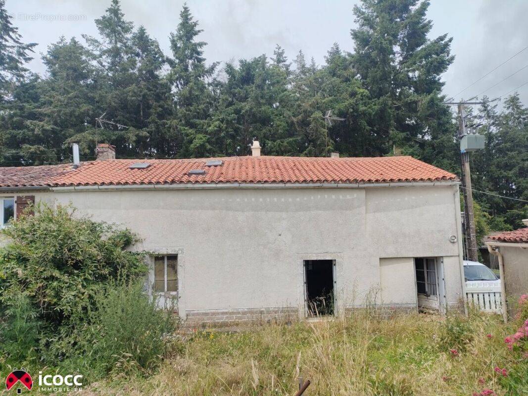 Maison à MAREUIL-SUR-LAY-DISSAIS