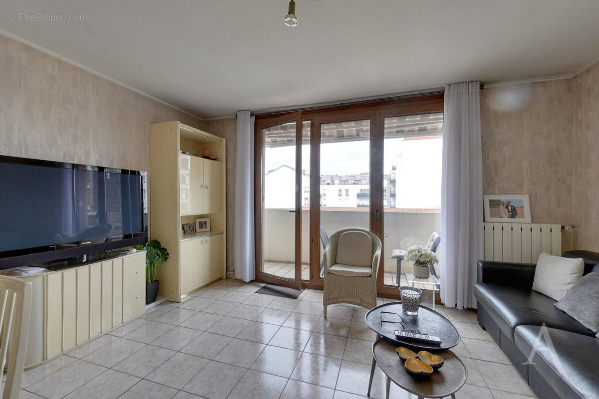 Appartement à ROMAINVILLE