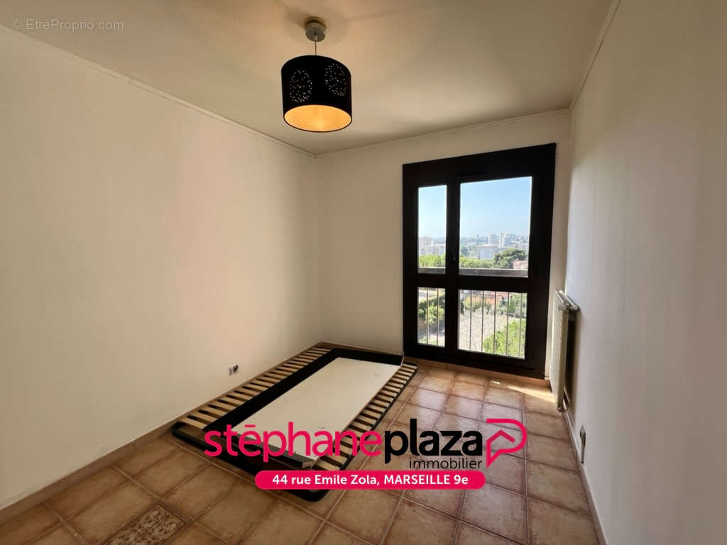 Appartement à MARSEILLE-10E