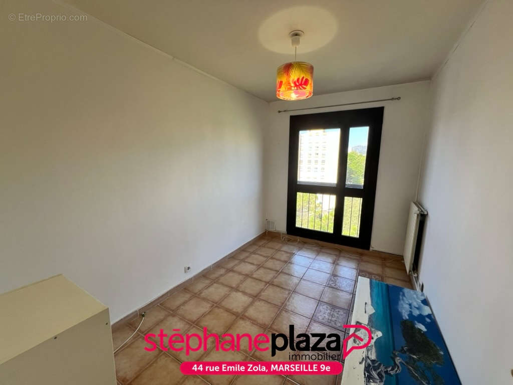 Appartement à MARSEILLE-10E