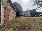 Maison à VENDEUVRE-DU-POITOU