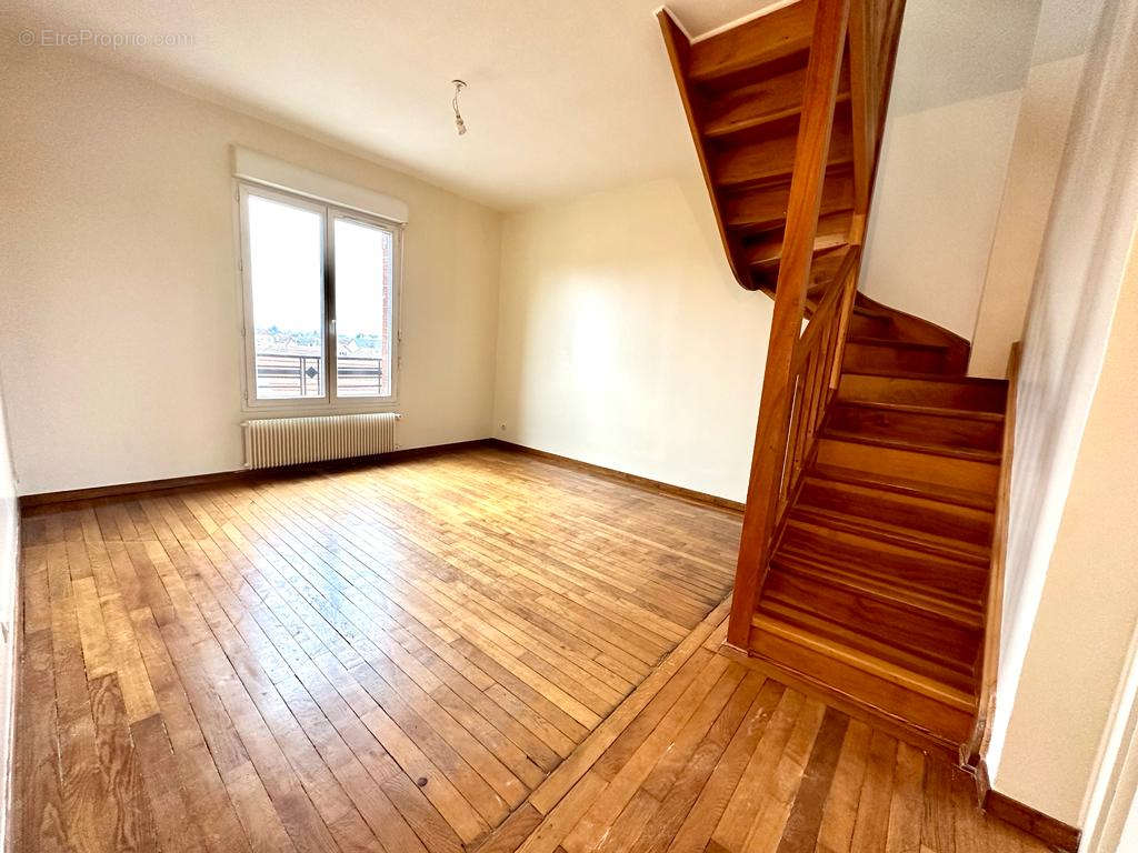 Appartement à AULNAY-SOUS-BOIS