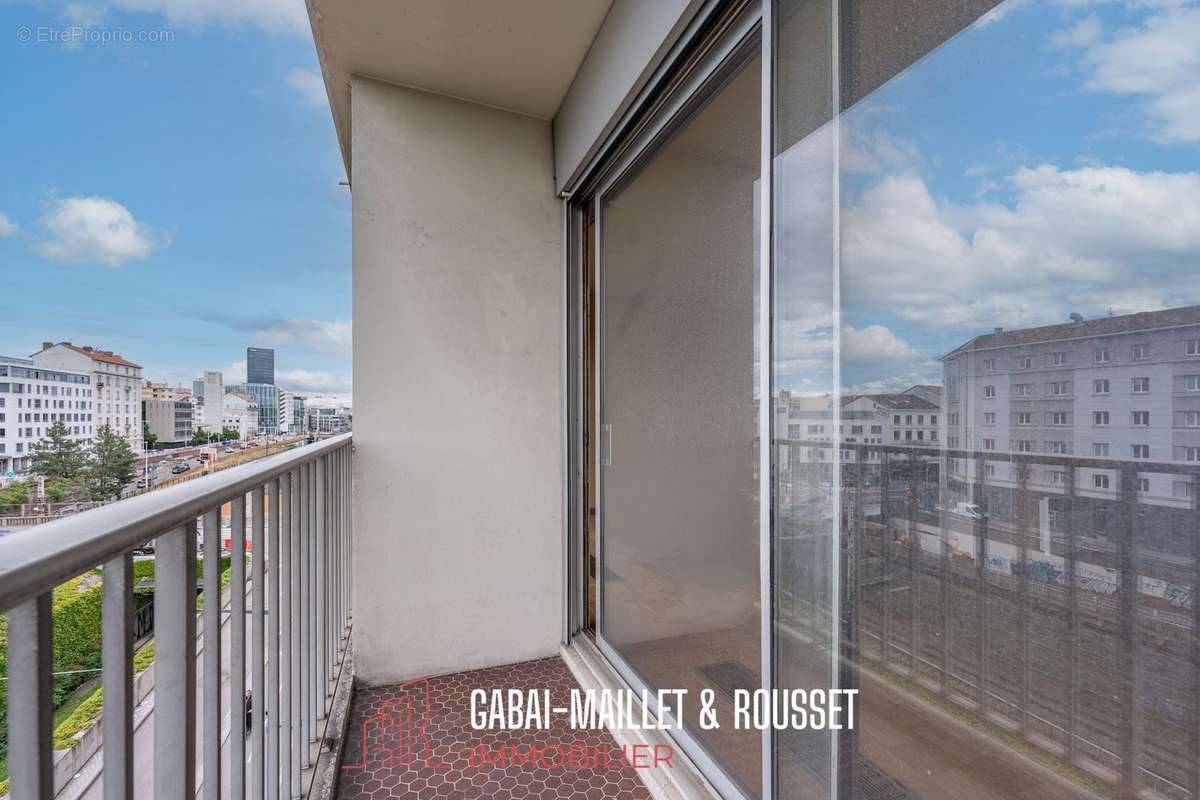 Appartement à LYON-8E