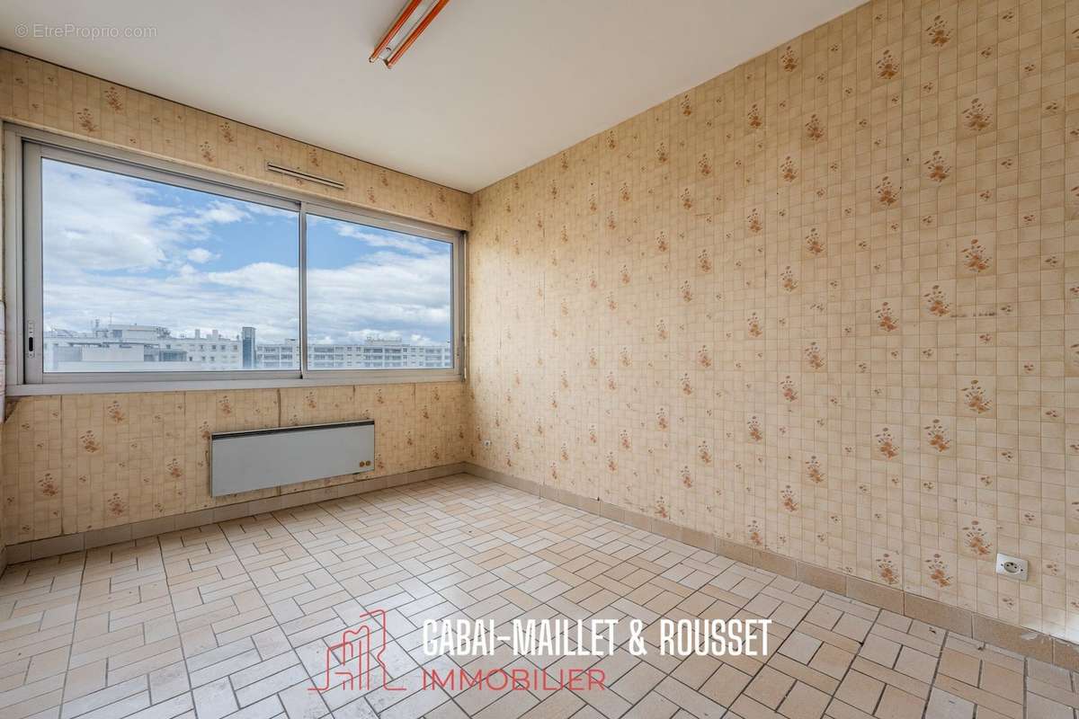 Appartement à LYON-8E