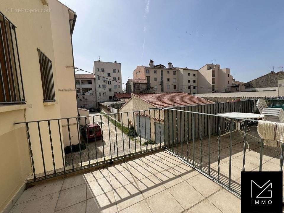 Appartement à SANARY-SUR-MER