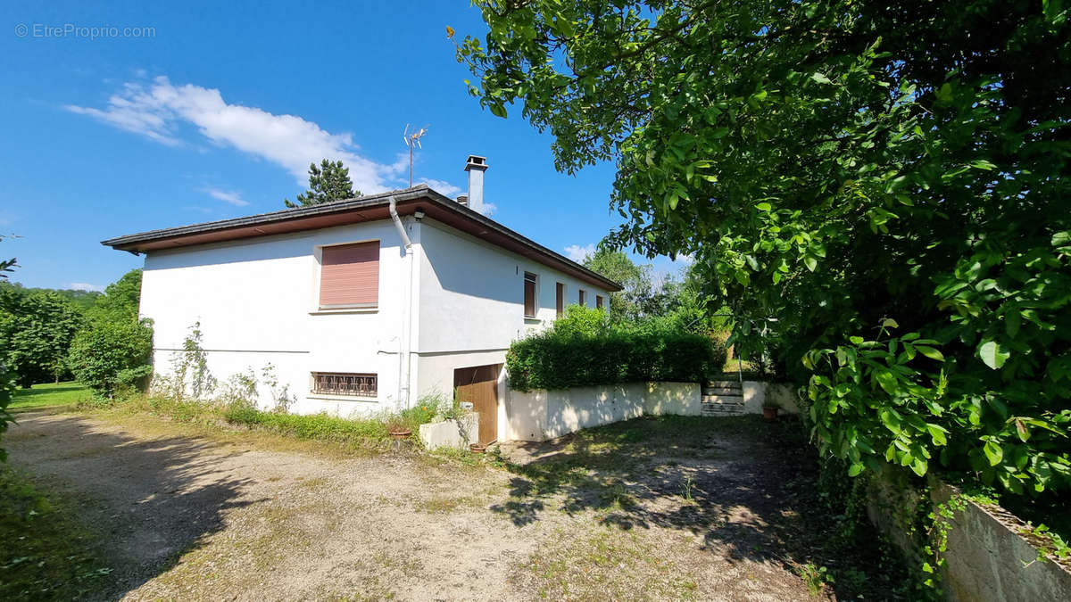 Maison à POUSSAY