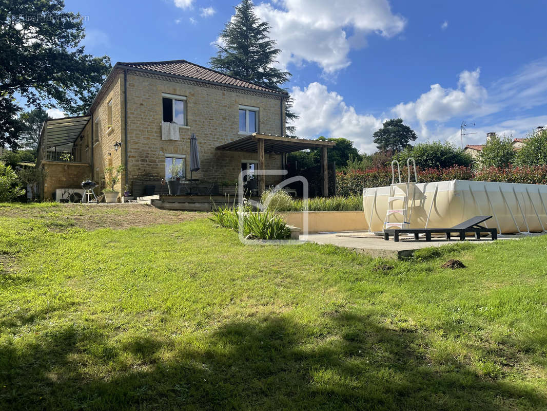 Maison à SARLAT-LA-CANEDA