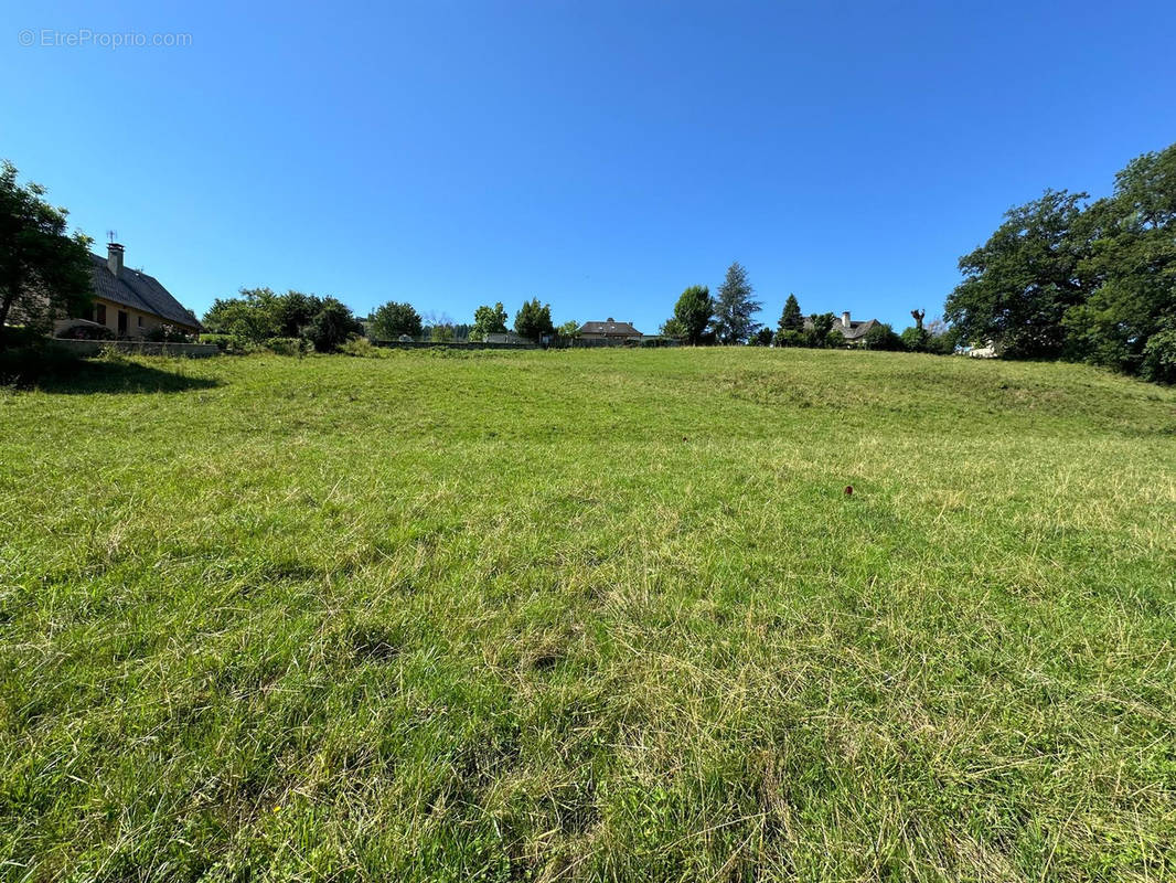 Terrain à ESPALION