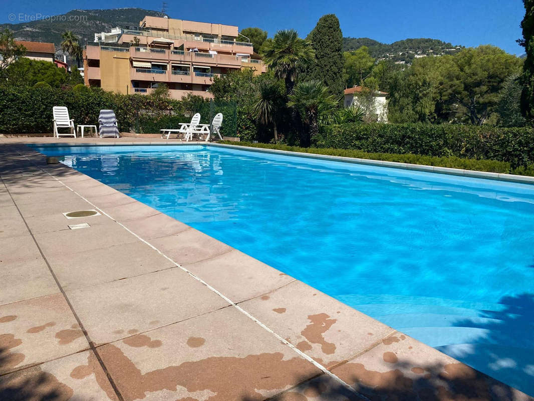 Appartement à ROQUEBRUNE-CAP-MARTIN