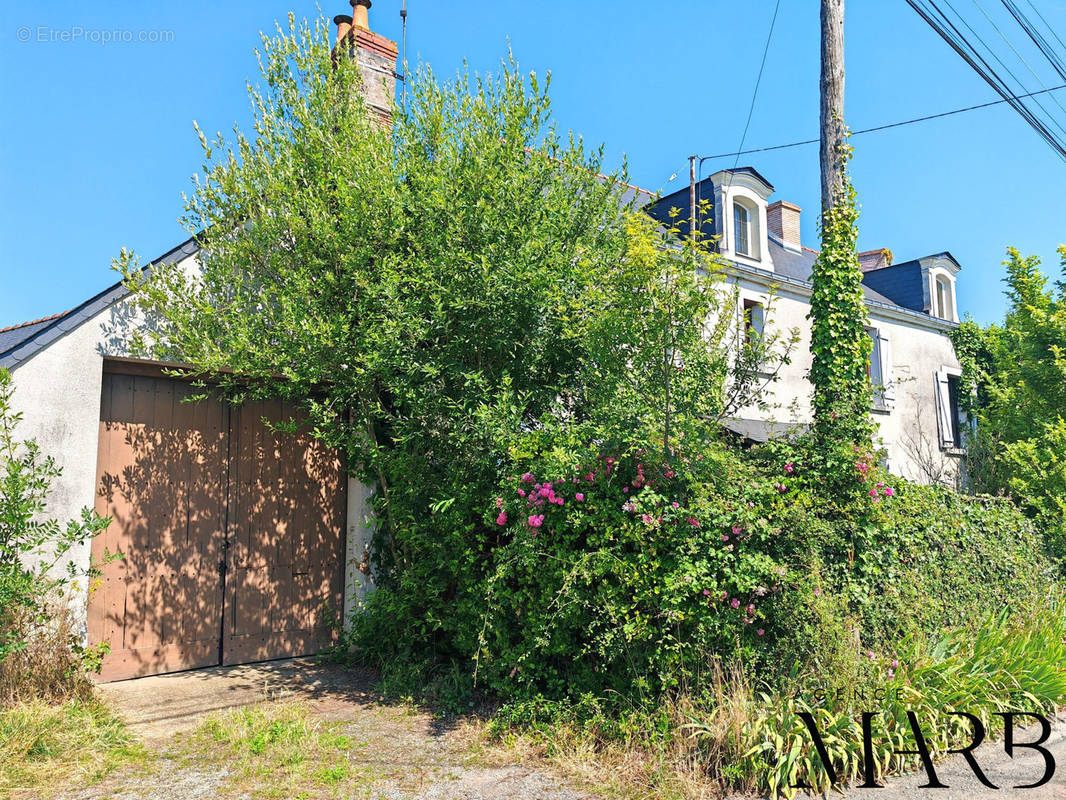 Maison à MOZE-SUR-LOUET