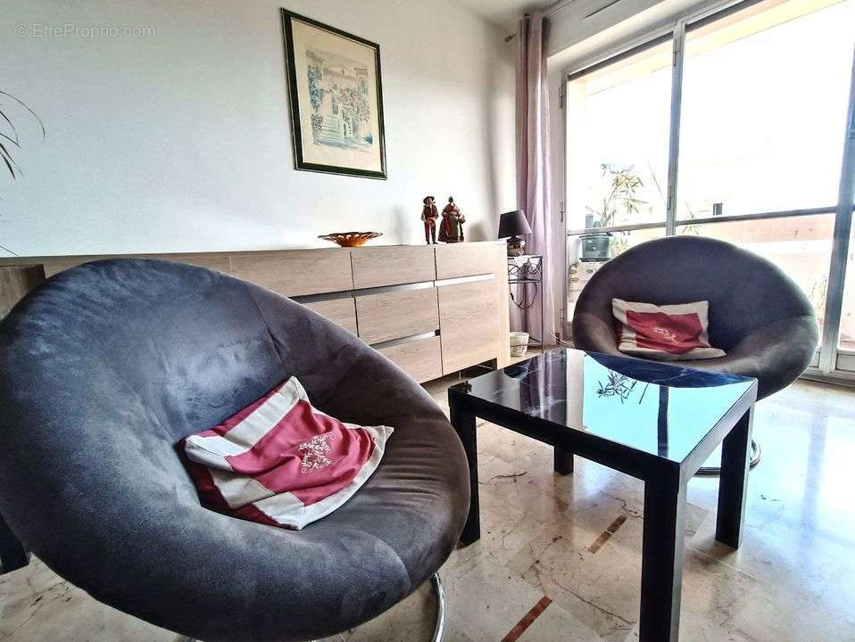 Appartement à MARSEILLE-10E