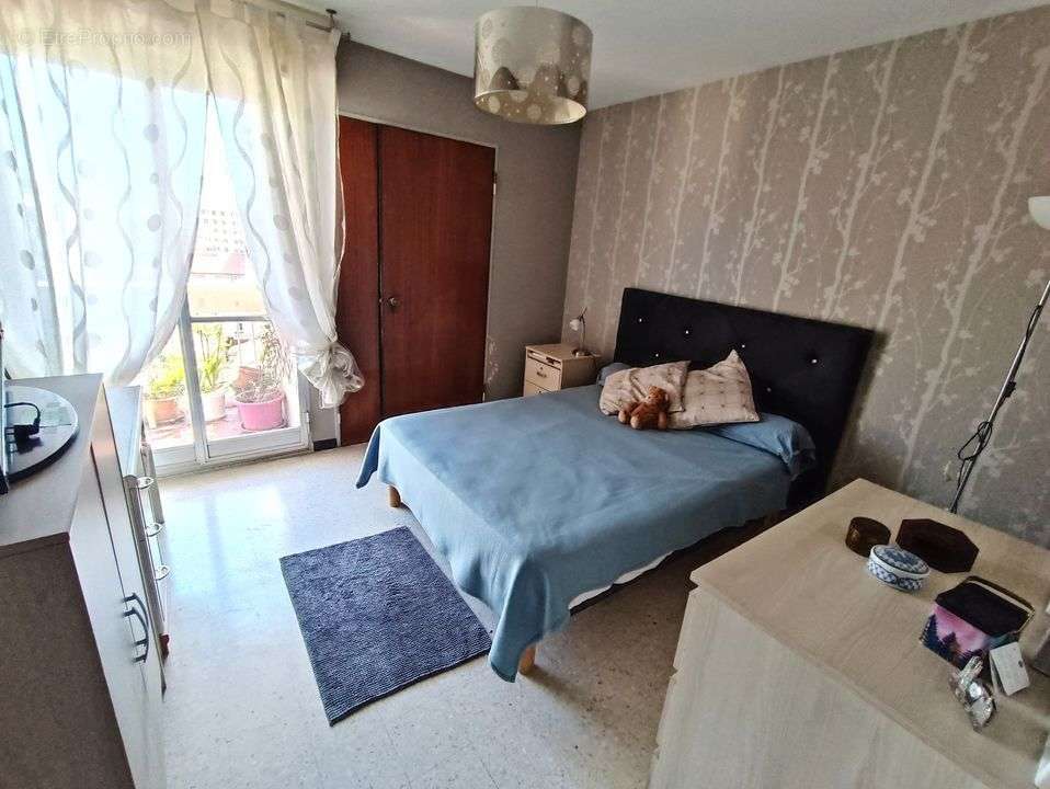 Appartement à MARSEILLE-10E