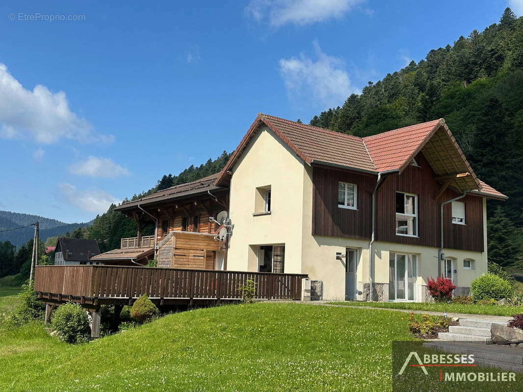 Appartement à LA BRESSE