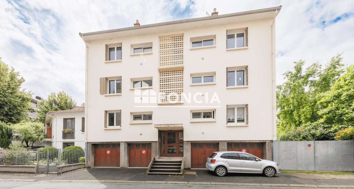 Appartement à CLERMONT-FERRAND