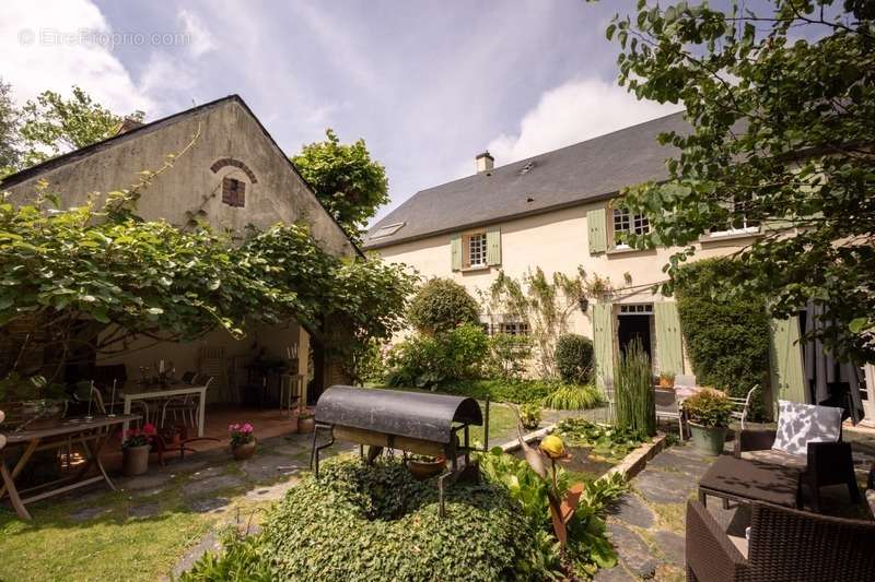 Maison à SAINT-MARTIN-SUR-OCRE