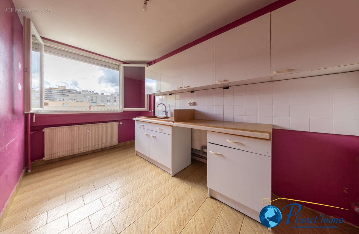 Appartement à SAINT-ETIENNE