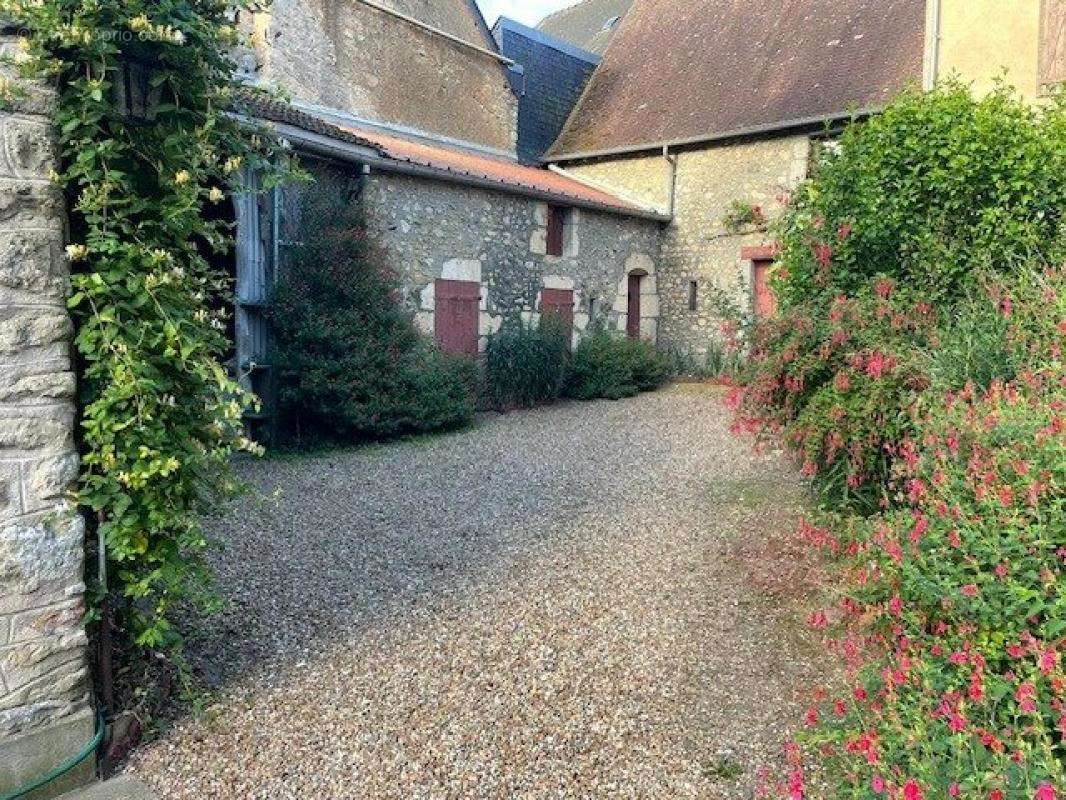 Maison à PARCE-SUR-SARTHE