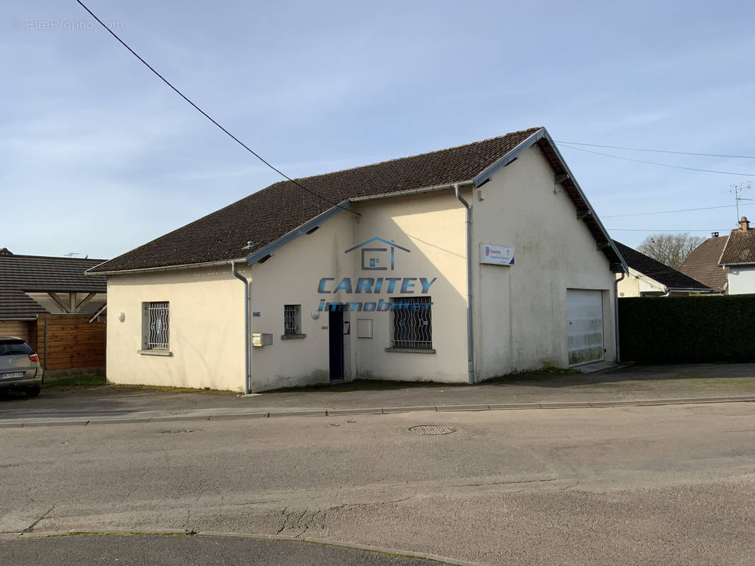 Maison à SAINT-SAUVEUR