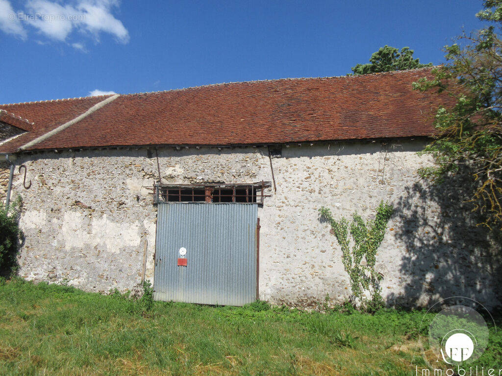 Terrain à BELLOT