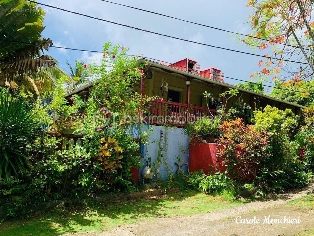 Maison à MORNE-A-L&#039;EAU