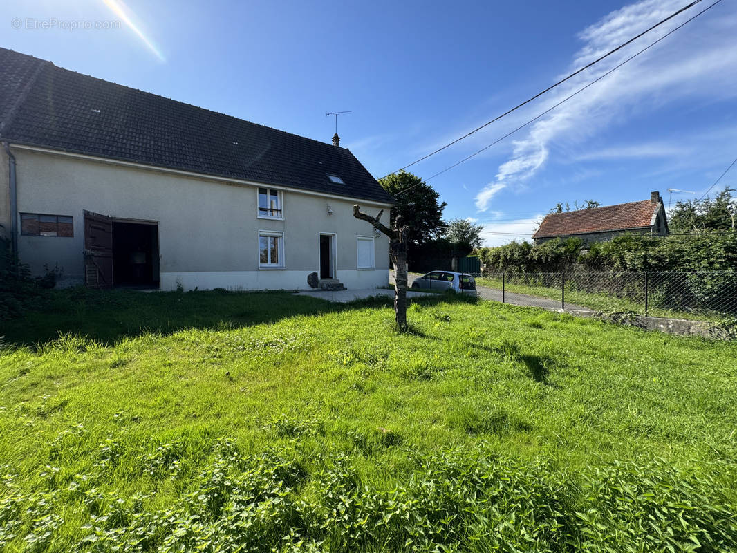 Maison à MONTMIRAIL