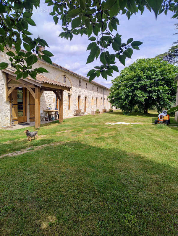 Maison à SOUSSAC