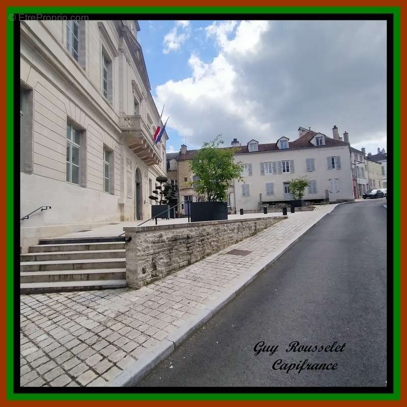 Appartement à MONTBARD