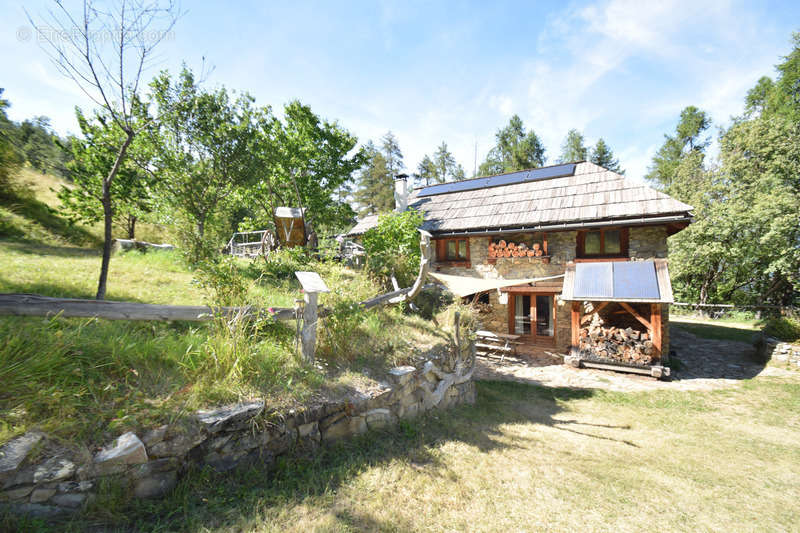 Maison à EMBRUN