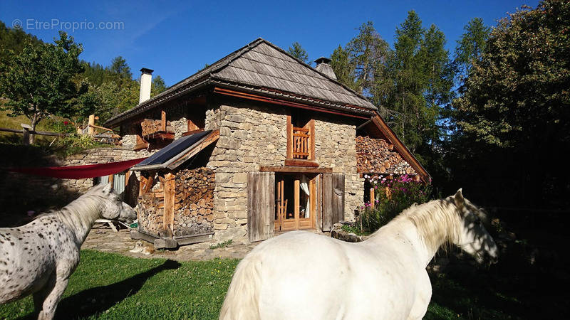 Maison à EMBRUN