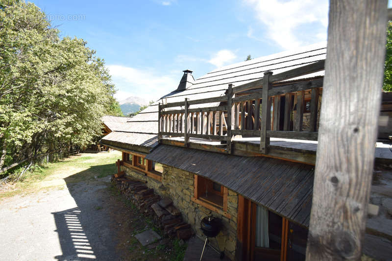 Maison à EMBRUN