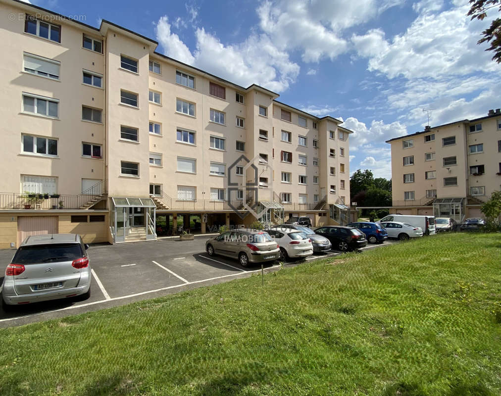 Appartement à CHAMPIGNY-SUR-MARNE