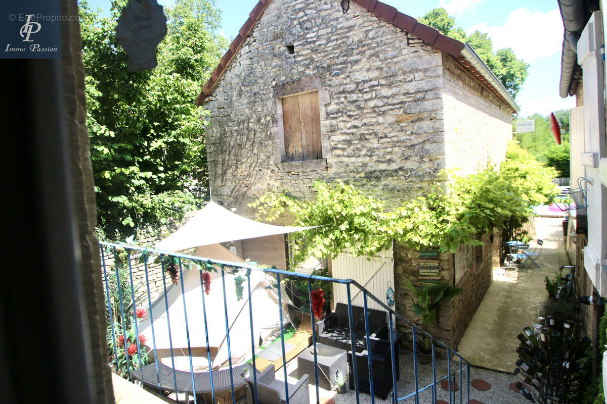 Maison à MERCUREY