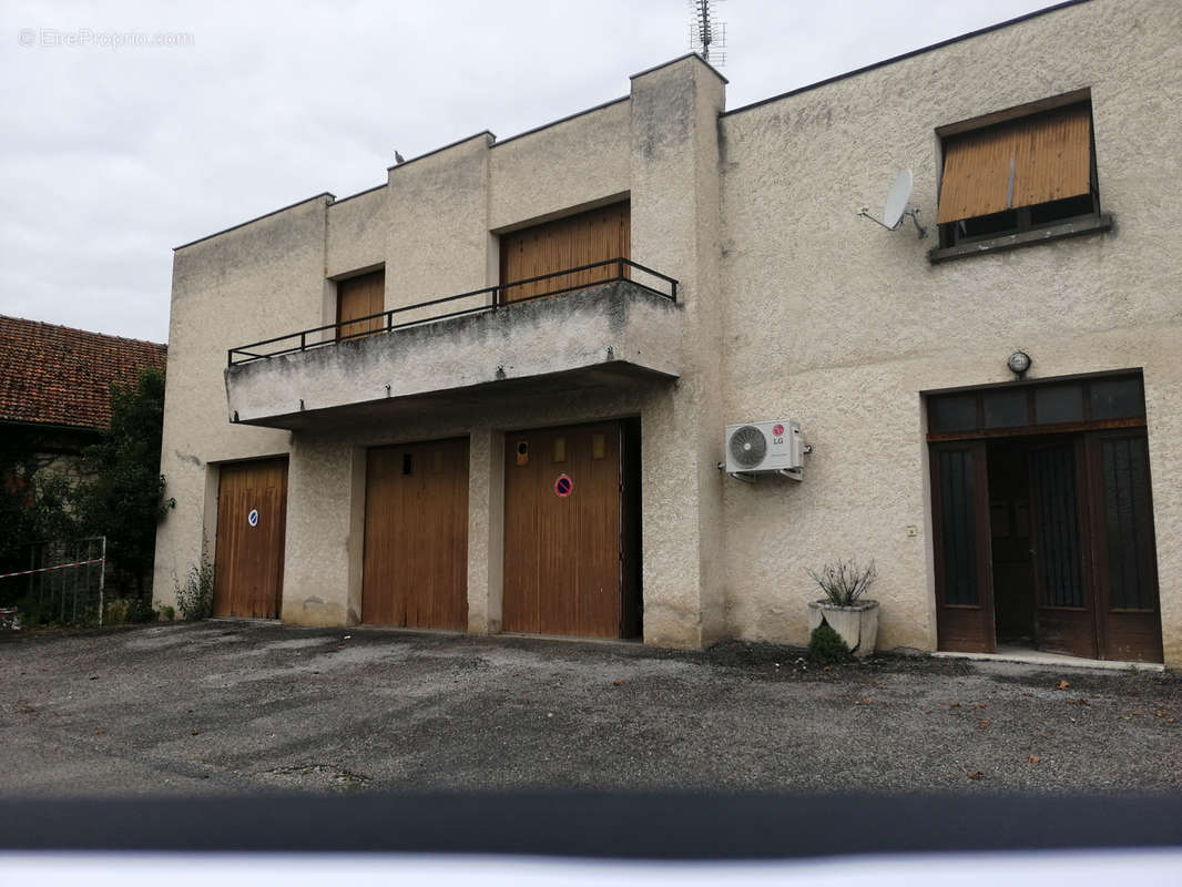 Appartement à BIARS-SUR-CERE