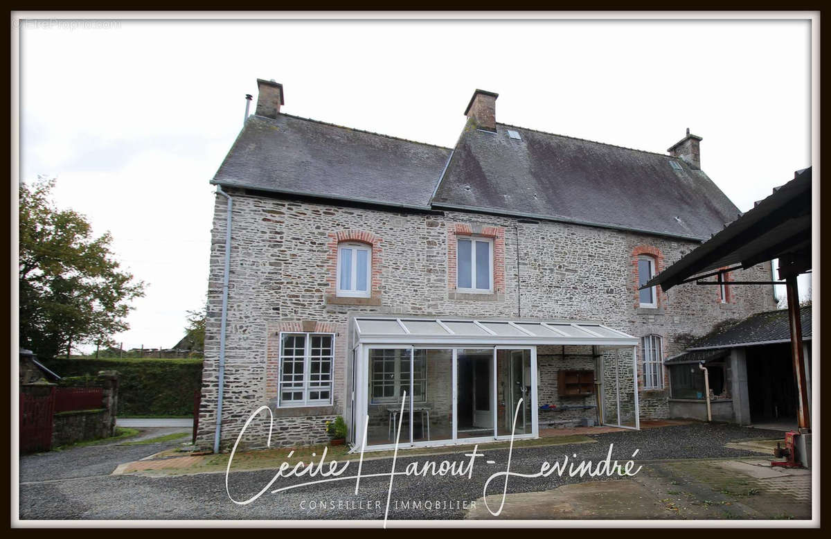 Maison à PLEINE-FOUGERES