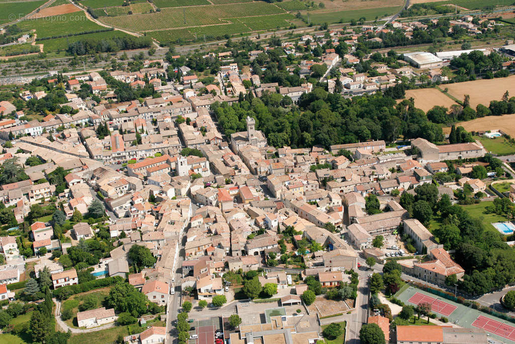 Terrain à LUNEL-VIEL