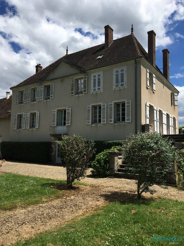 Maison à MERCUREY