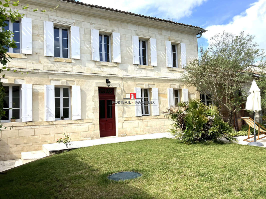 Maison à SAINT-ANDRE-DE-CUBZAC