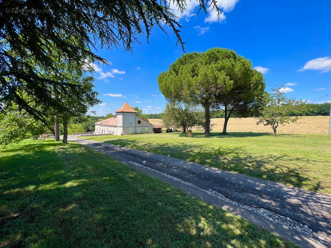 Maison à VILLENEUVE-SUR-LOT