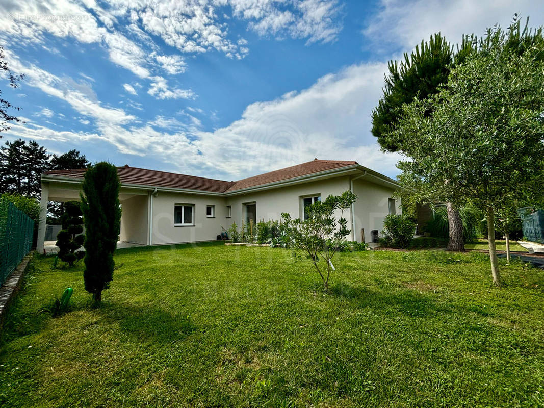 Maison à LA COTE-SAINT-ANDRE